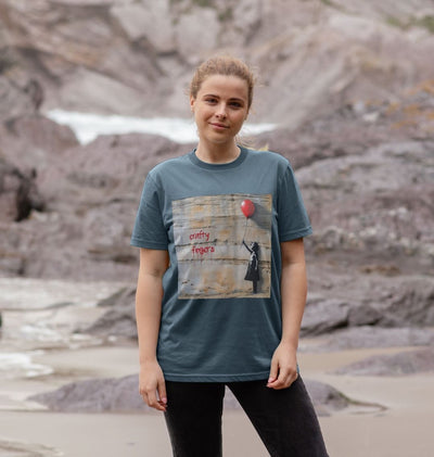 Crafty Artist Craft Beer T-Shitrt | Banksy Style